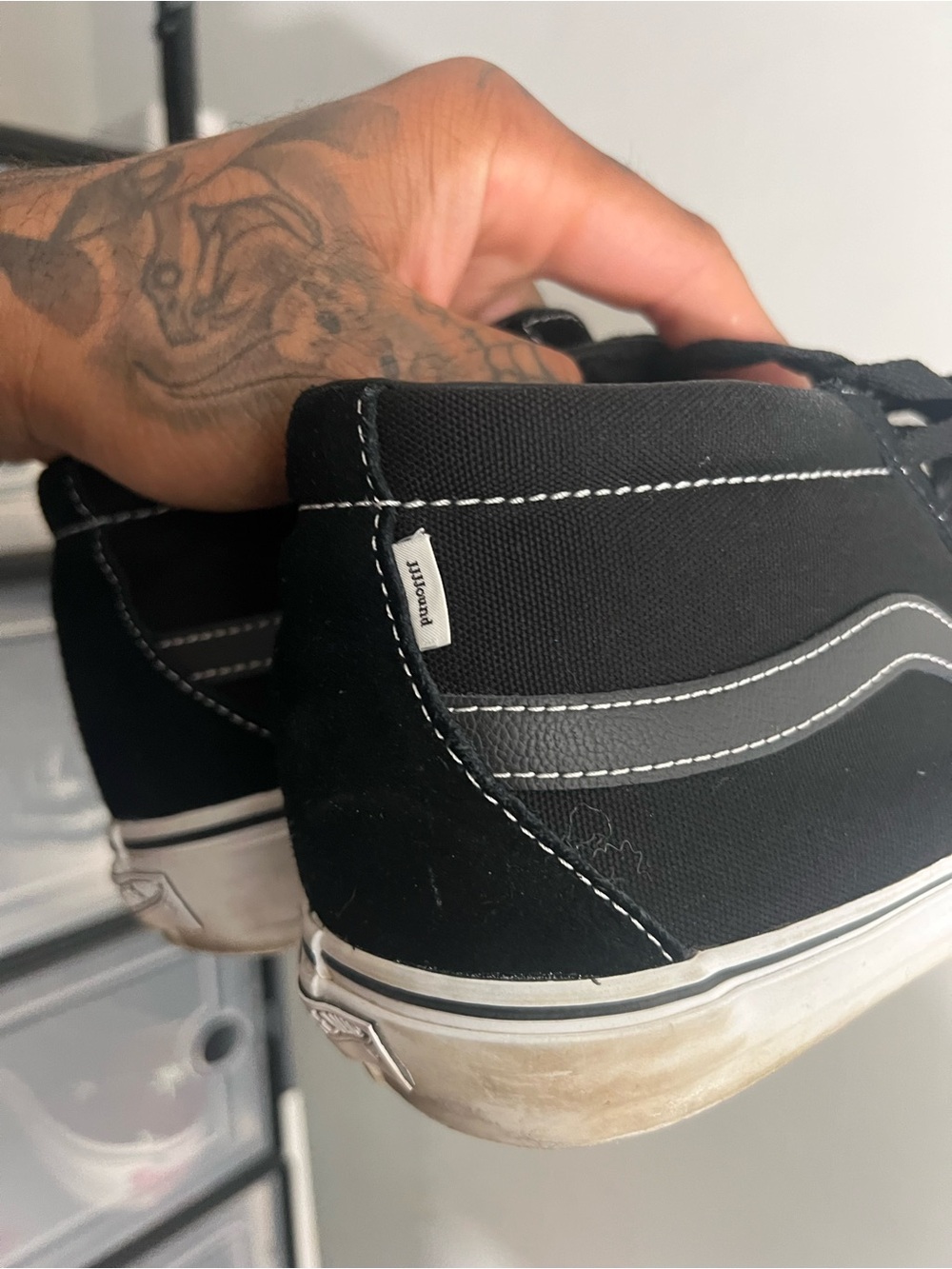 Size 12 - JJJJound x Vans Sk8- VLT LX Mid Black
skate